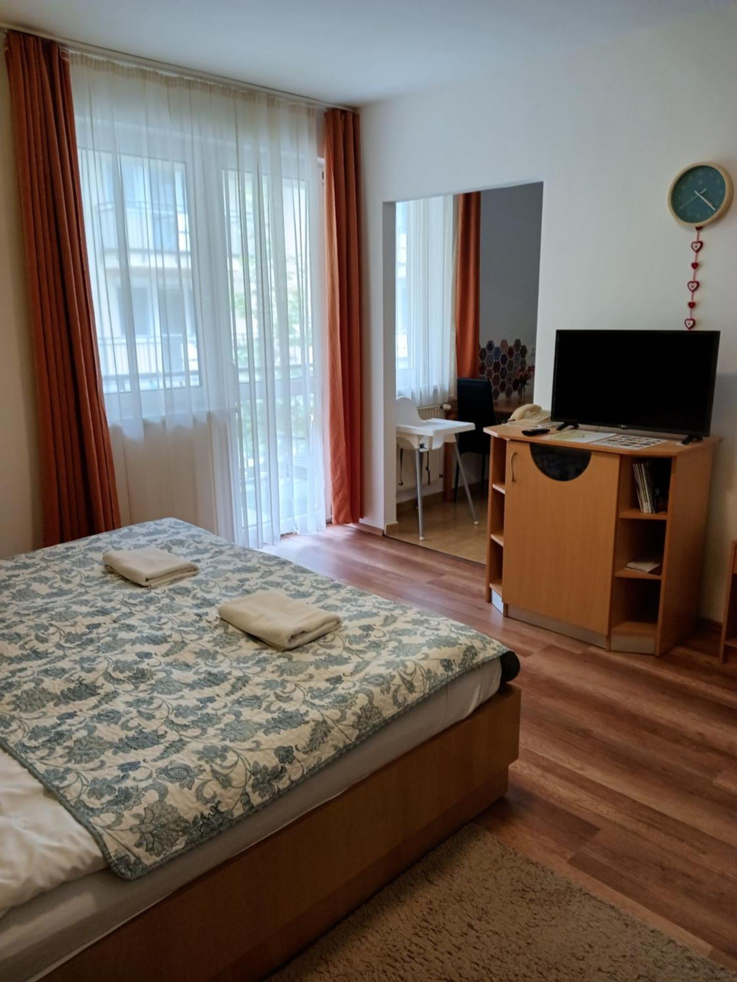 잘라카로쉬 Viola Wellness Apartman 아파트 외부 사진